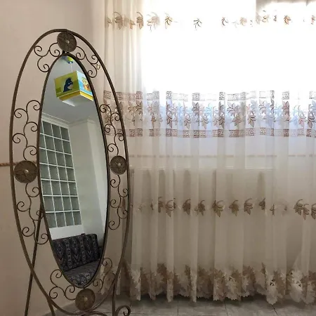 Elena 5***** Apartman Vromerí